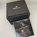 Caixa, estojo, certificado e manual Tag Heuer.