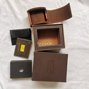 Caixa, estojo, certificado e manual completos da Breitling.